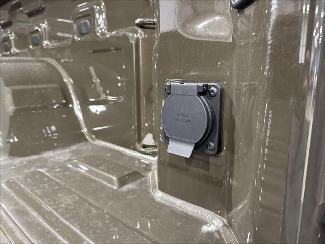 2024 GMC Sierra 1500 4WD Crew Cab Short Box Elevation with 3VL