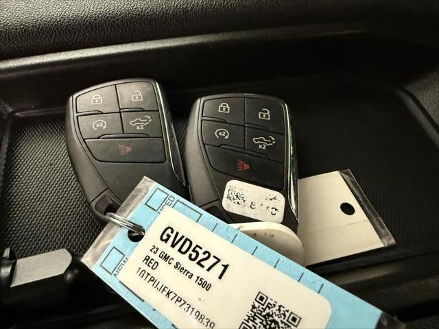 2023 GMC Sierra 1500 4WD Crew Cab Short Box Elevation with 3VL