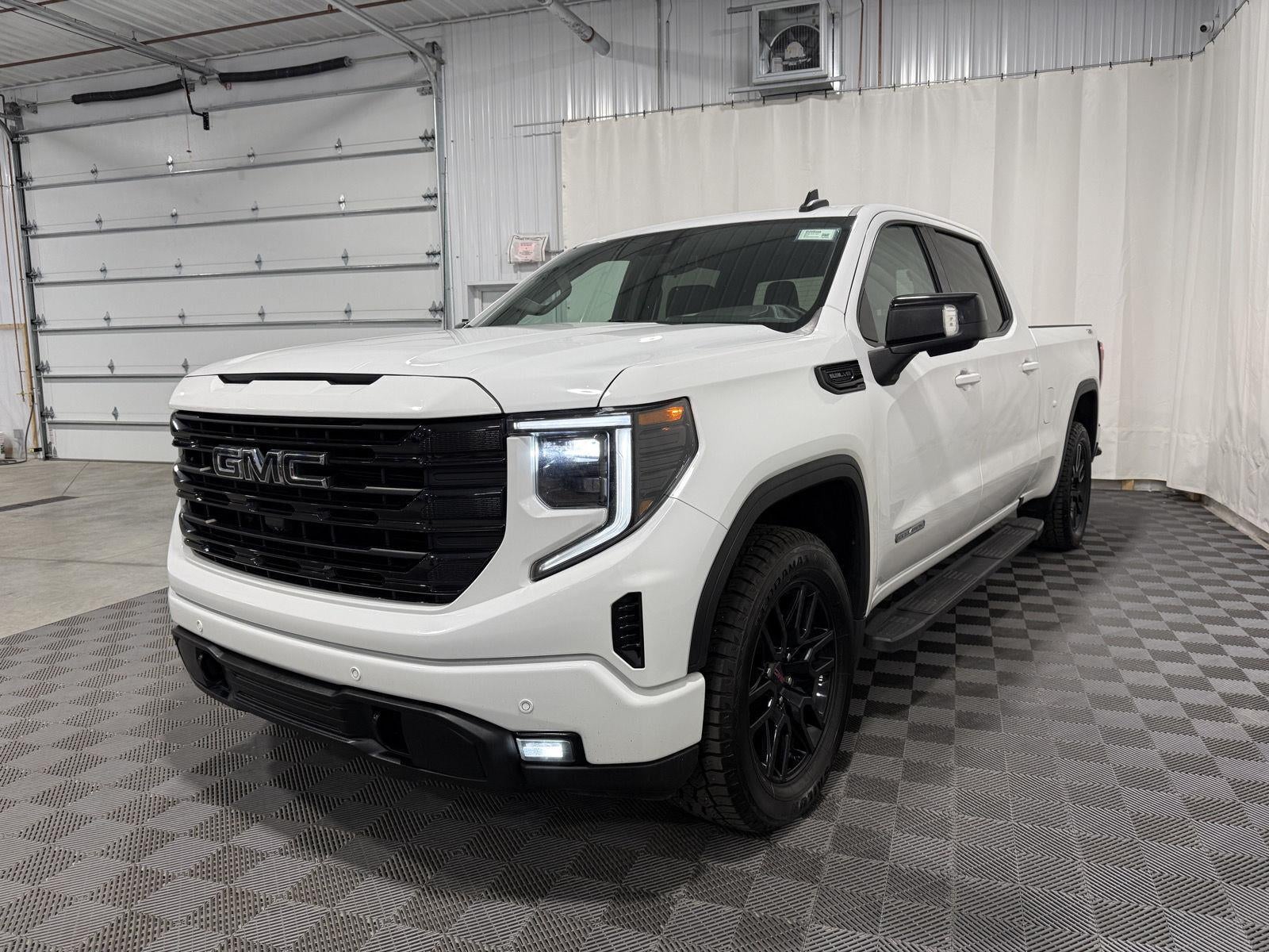 2024 GMC Sierra 1500 Elevation