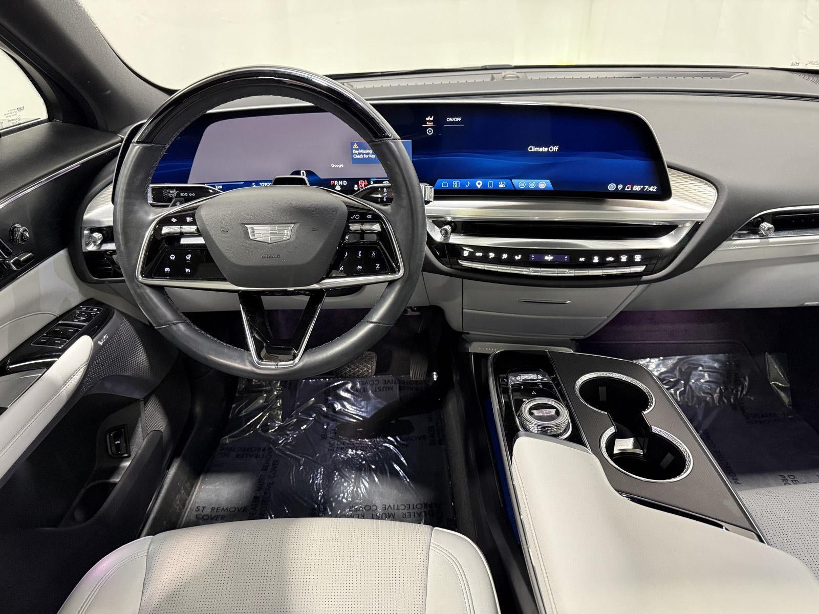 2024 Cadillac LYRIQ Sport w/1SJ