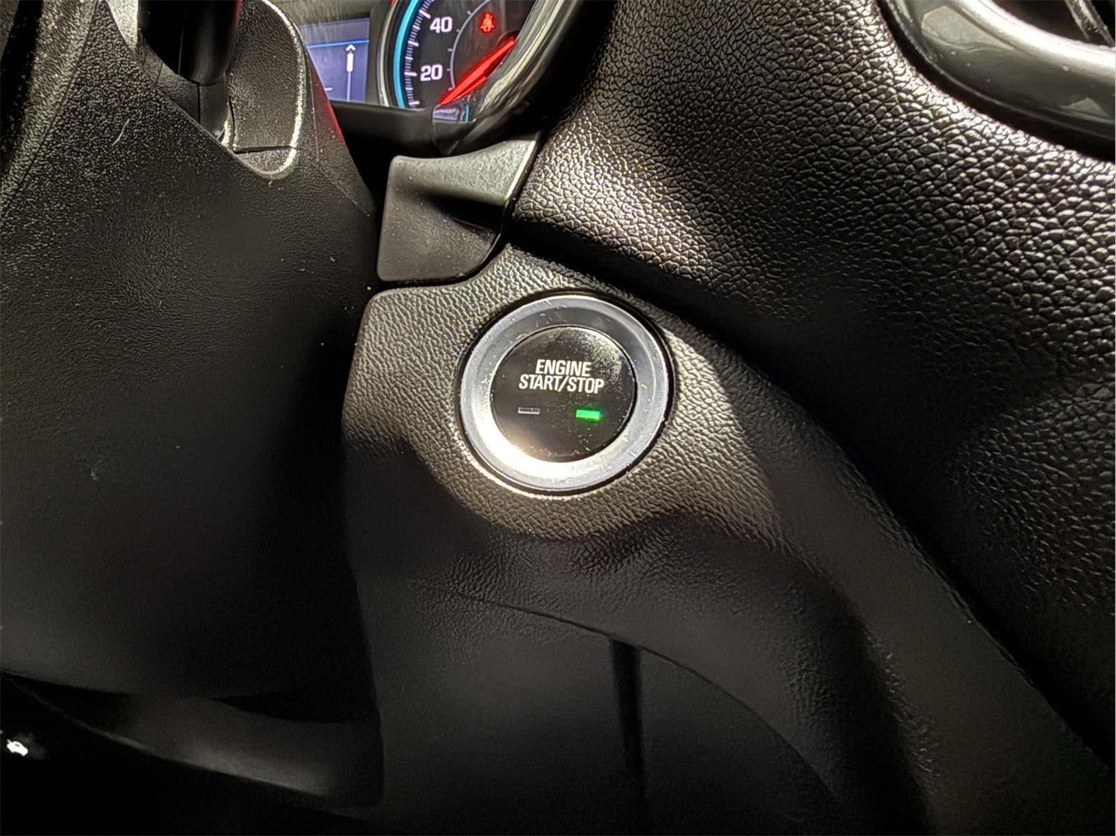 2020 Chevrolet Equinox FWD 2FL