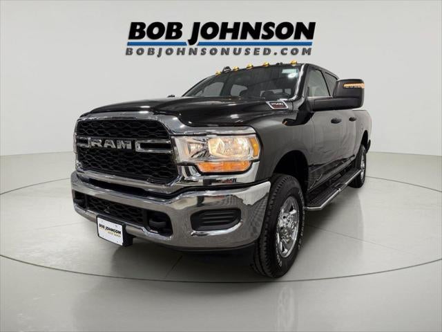 2024 RAM 2500 Tradesman Crew Cab 4x4 6'4' Box