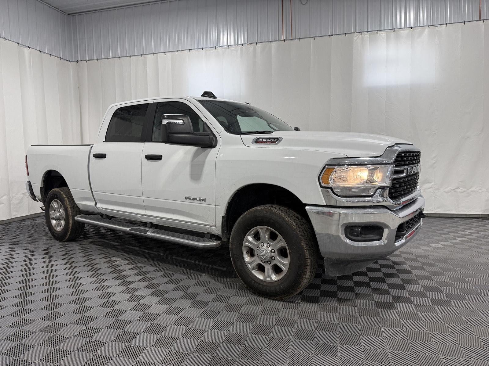 2024 RAM 2500 Big Horn Crew Cab 4x4 6'4' Box