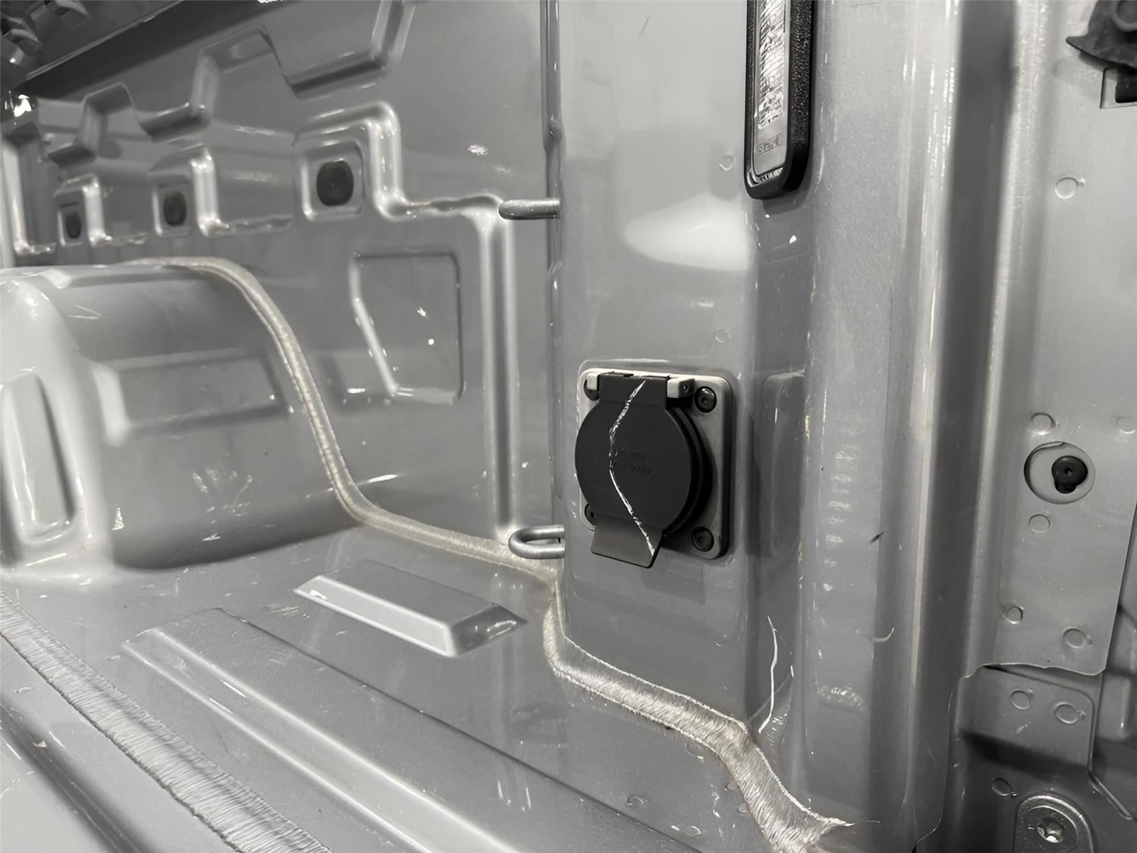 2024 Chevrolet Silverado 1500 4WD Crew Cab Short Bed Custom