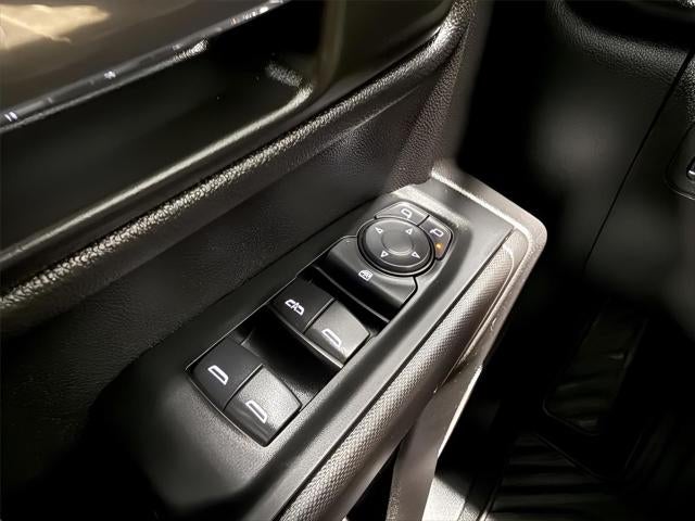 2024 Chevrolet Silverado 1500 4WD Crew Cab Short Bed Custom