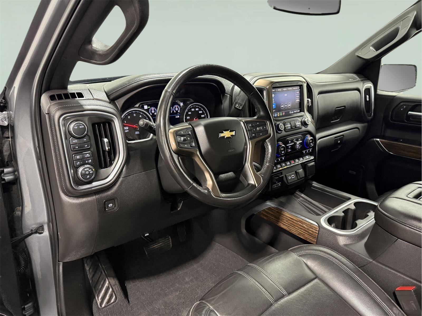 2020 Chevrolet Silverado 1500 4WD Crew Cab Short Bed High Country