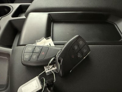 2025 GMC Sierra 1500 4WD Crew Cab Short Box Elevation with 3VL