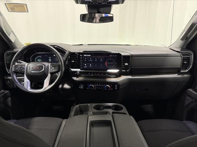 2023 GMC Sierra 1500 4WD Crew Cab Short Box Elevation with 3VL