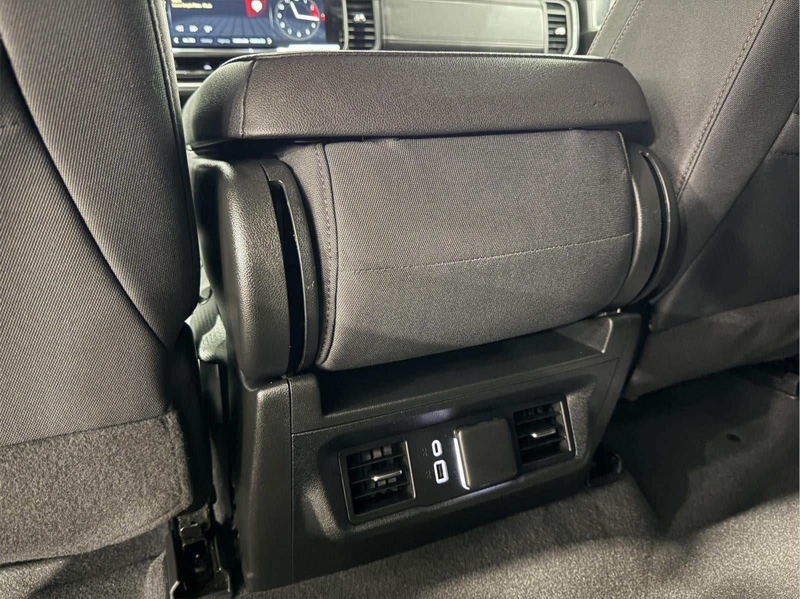 2024 GMC Sierra 1500 4WD Crew Cab Short Box Elevation with 3VL