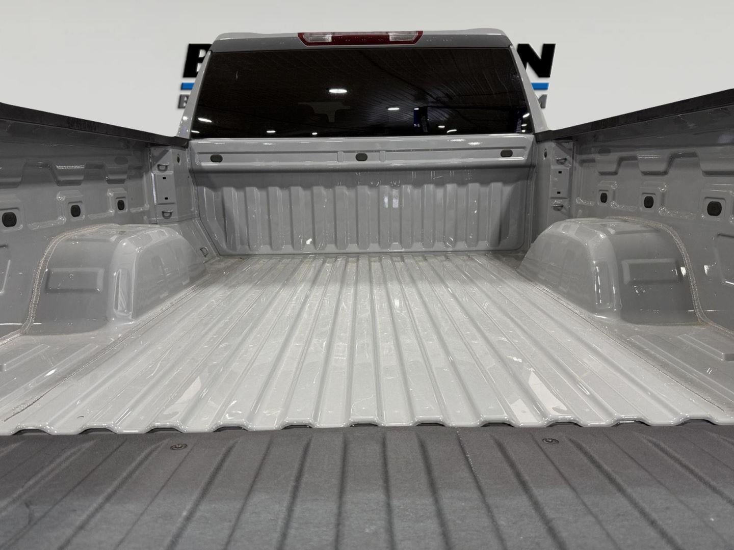 2024 GMC Sierra 1500 4WD Crew Cab Short Box Elevation with 3VL