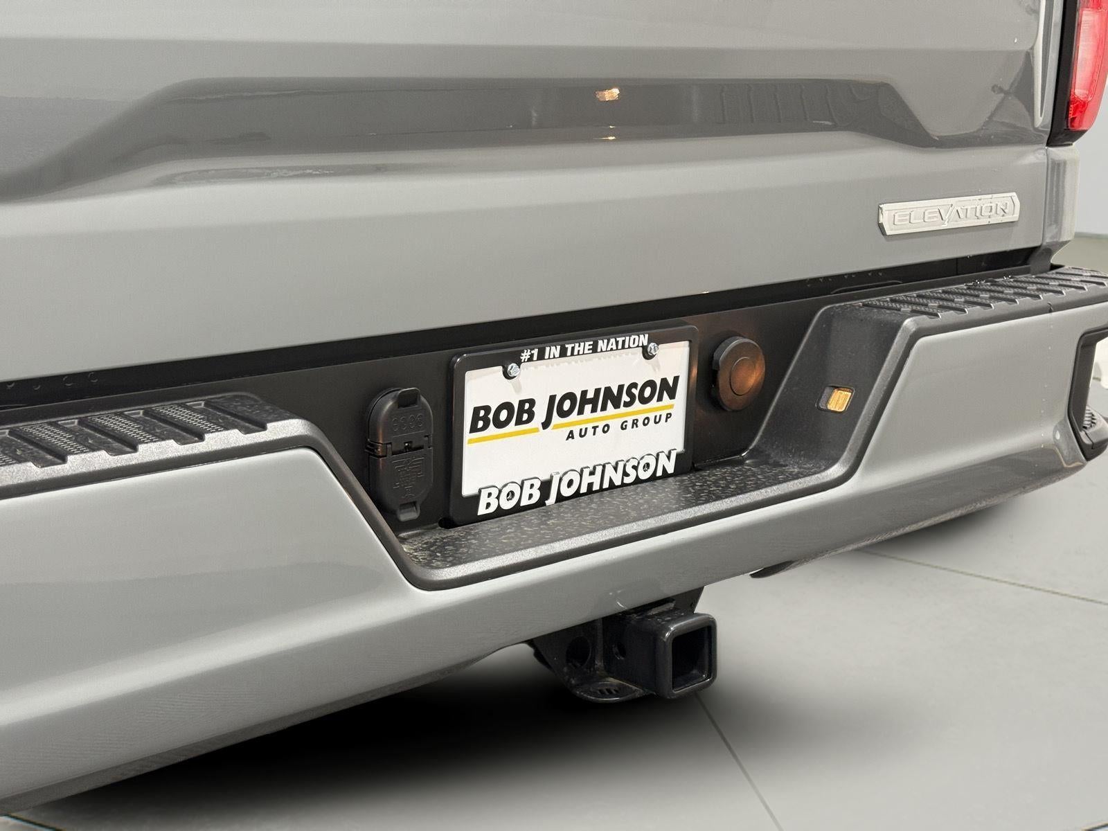 2024 GMC Sierra 1500 4WD Crew Cab Short Box Elevation with 3VL