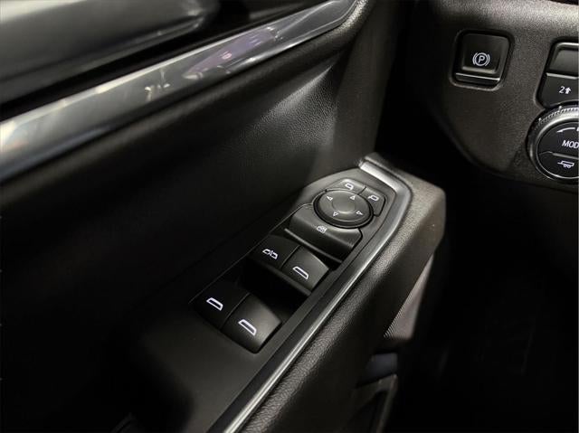 2024 GMC Sierra 1500 4WD Crew Cab Short Box Elevation with 3VL