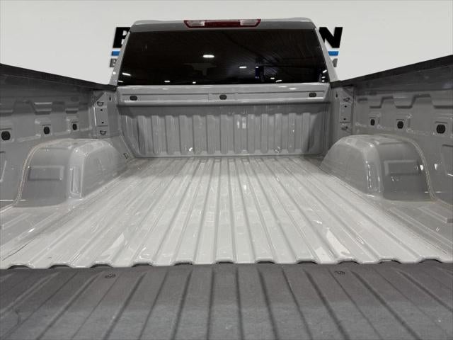 2024 GMC Sierra 1500 4WD Crew Cab Short Box Elevation with 3VL