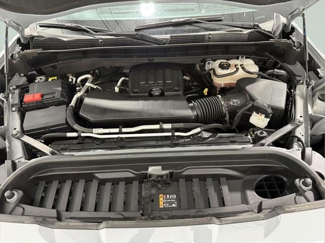 2024 GMC Sierra 1500 4WD Crew Cab Short Box Elevation with 3VL