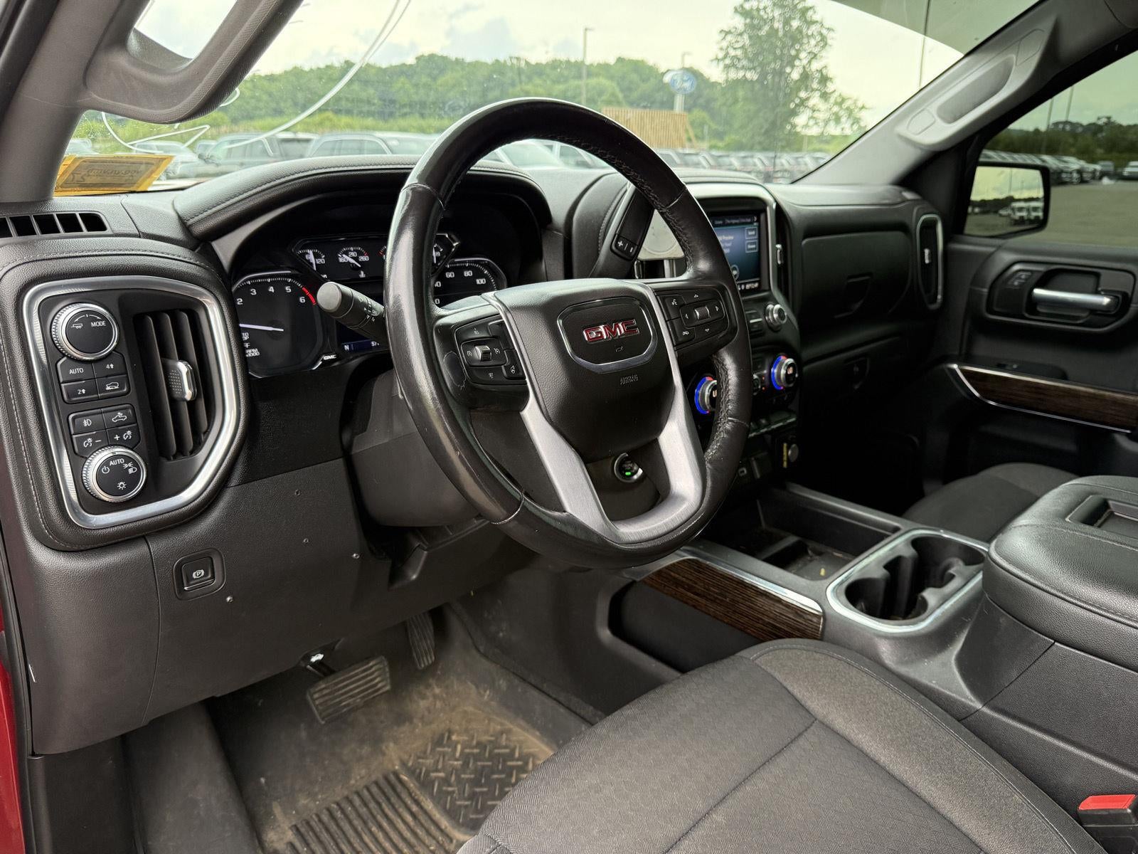 2021 GMC Sierra 1500 4WD Crew Cab Short Box Elevation