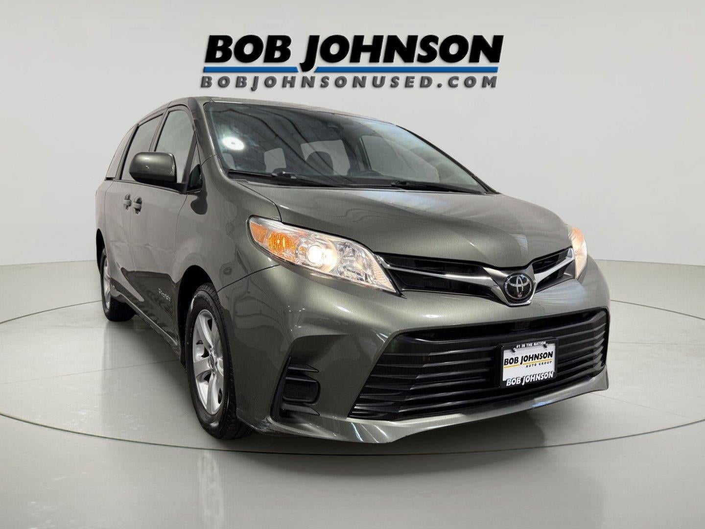 2020 Toyota Sienna LE