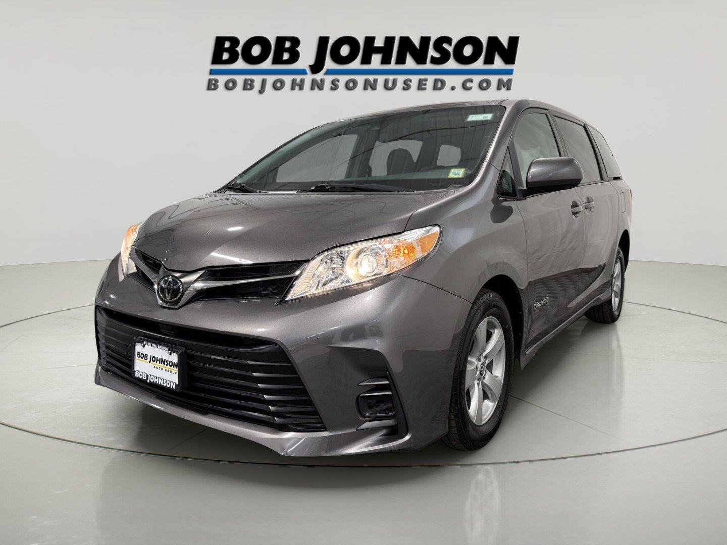2020 Toyota Sienna LE