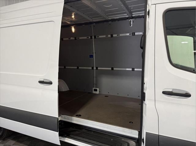 2025 Mercedes-Benz Sprinter 2500 High Roof 4-Cyl Diesel