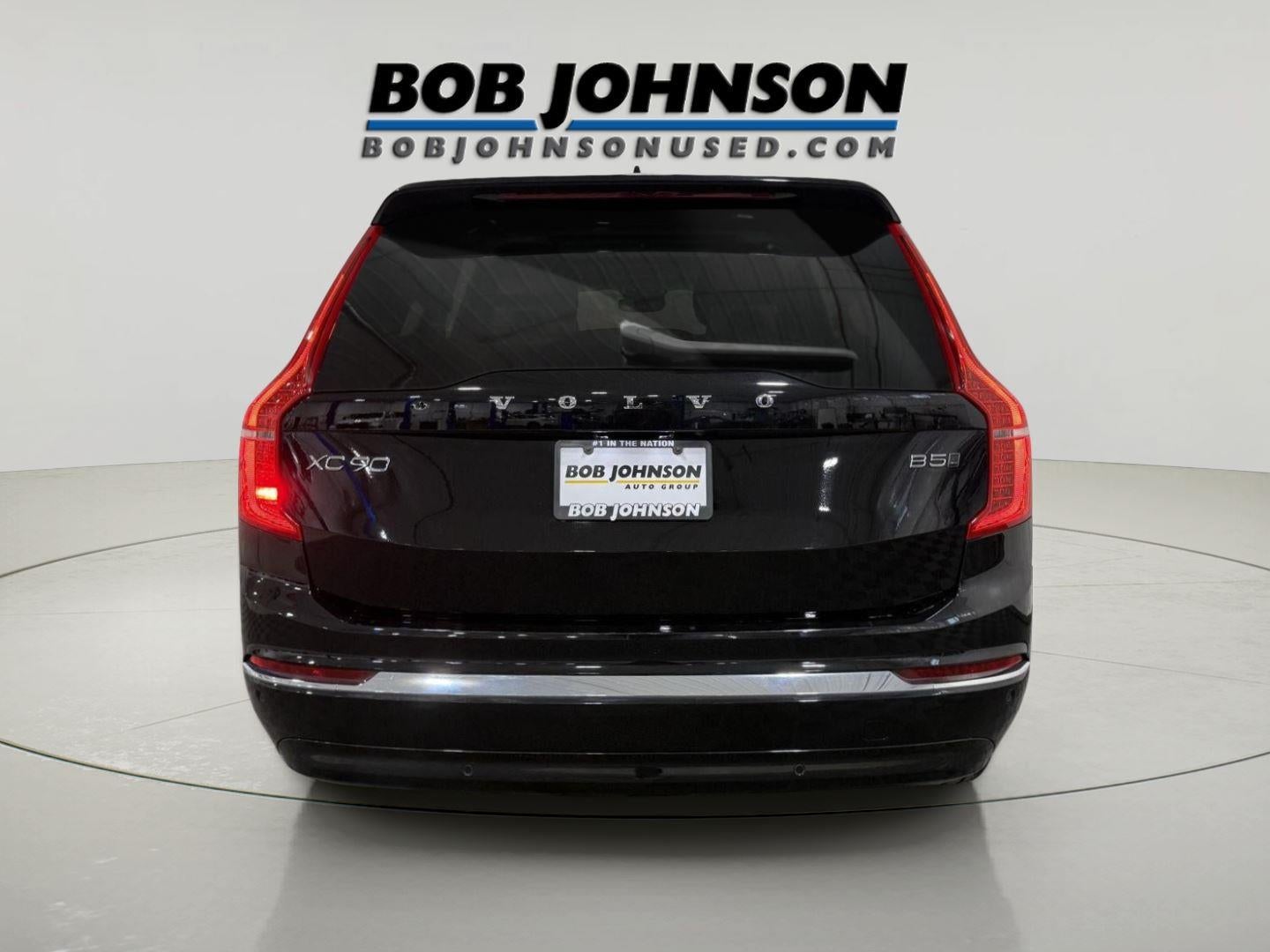2023 Volvo XC90 B5 Plus