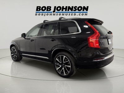 2023 Volvo XC90 B5 Plus