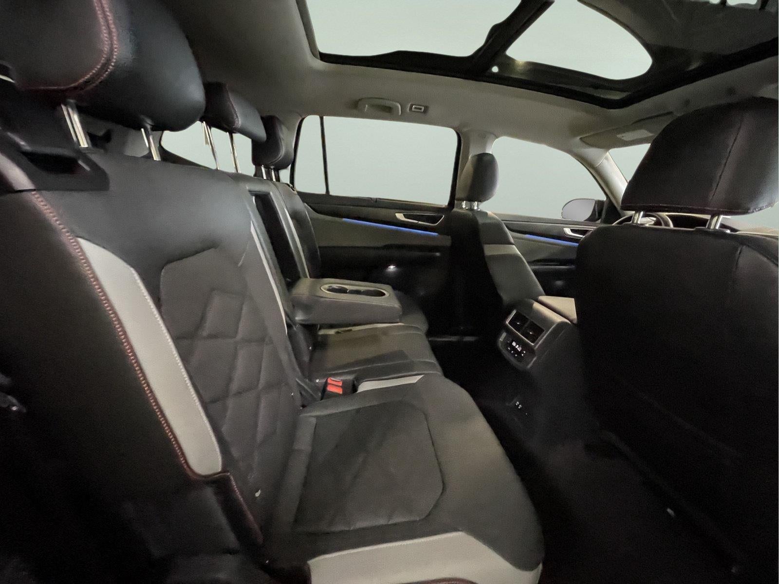 2024 Volkswagen Atlas 2.0T Peak Edition SE w/Technology