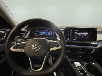 2024 Volkswagen Atlas 2.0T Peak Edition SE w/Technology