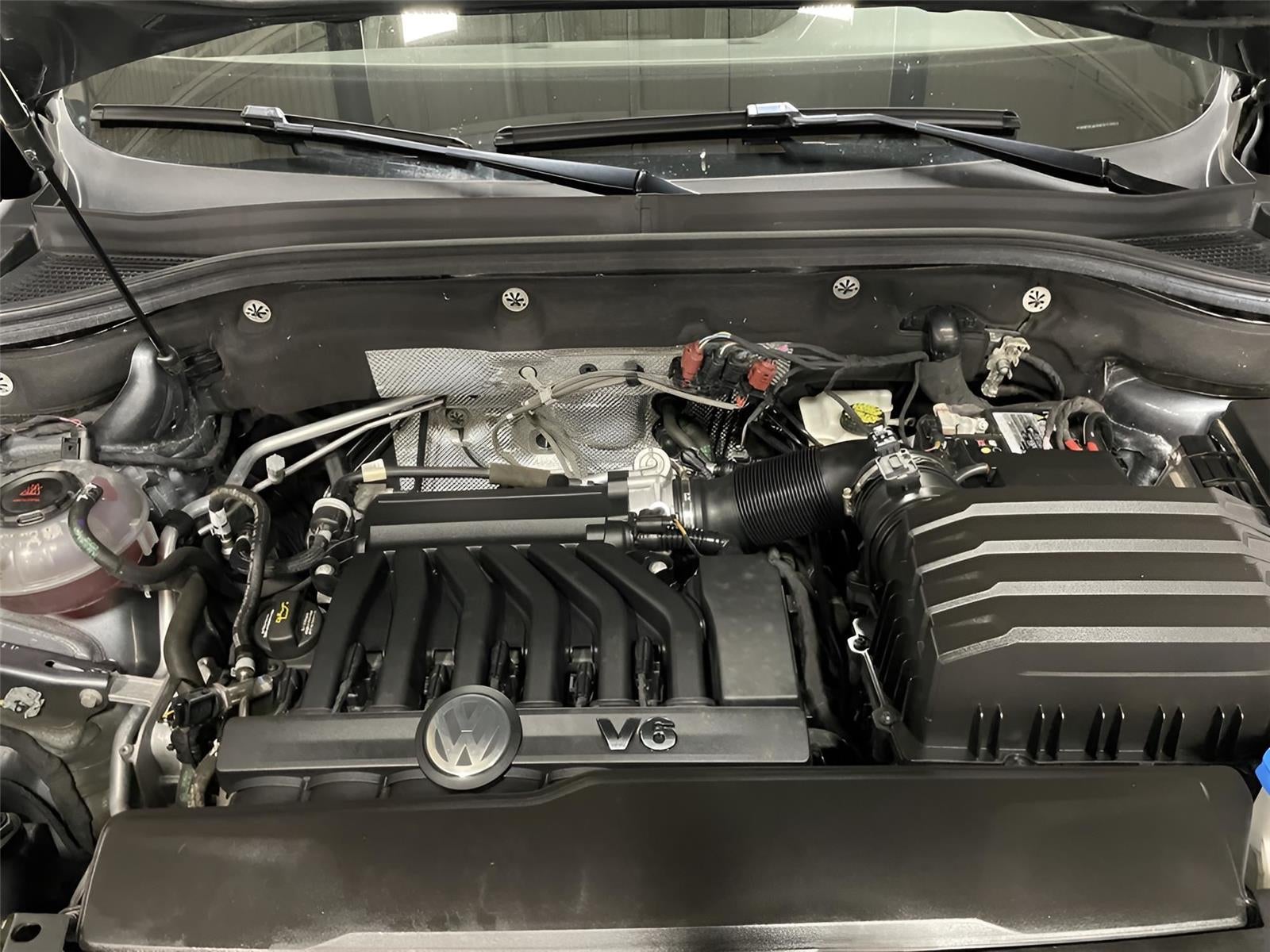 2022 Volkswagen Atlas Cross Sport 3.6L V6 SE w/Technology