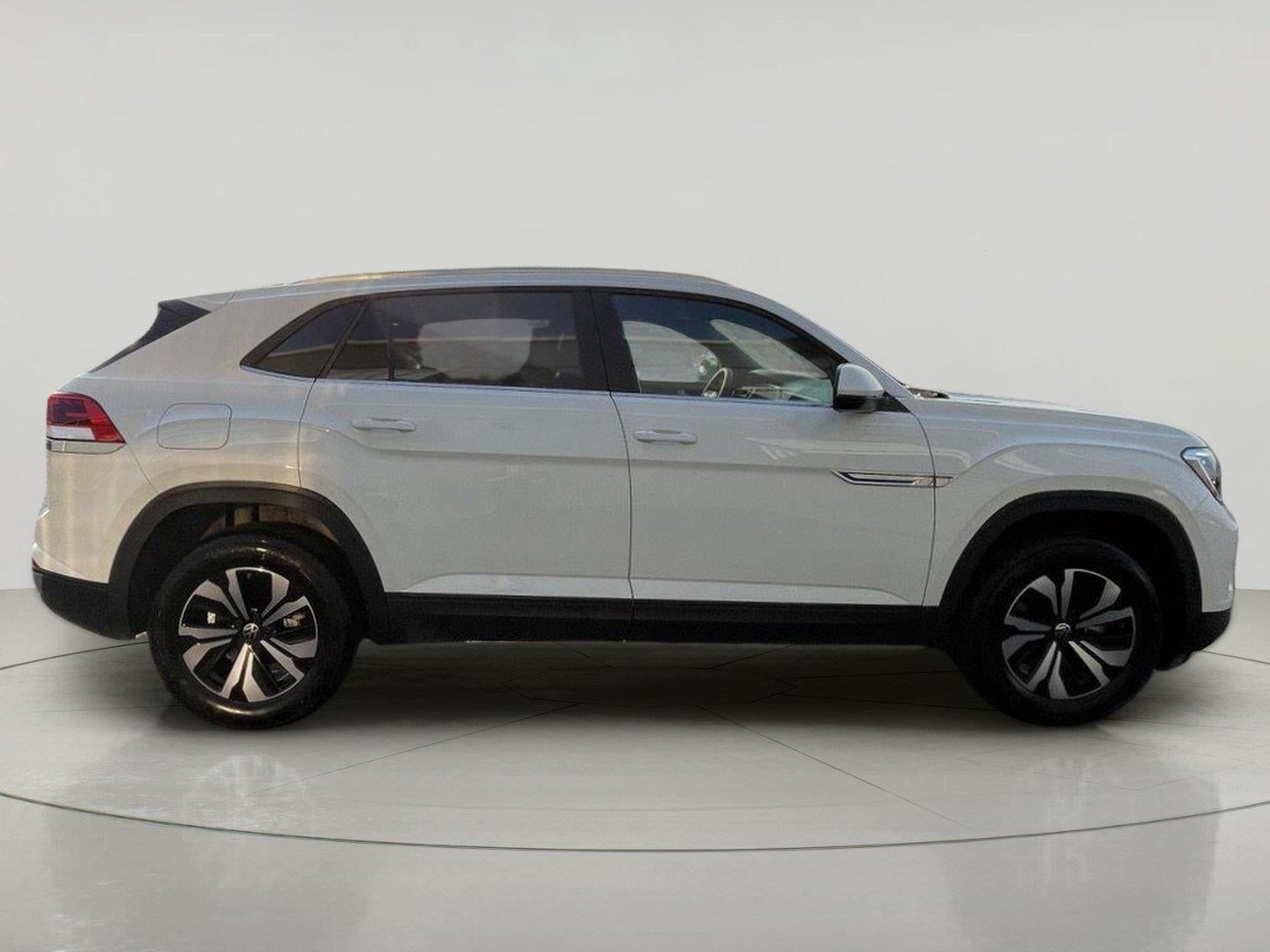 2024 Volkswagen Atlas Cross Sport 2.0T SE