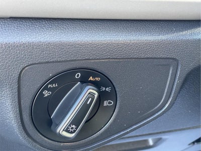 2021 Volkswagen Atlas 3.6L V6 SE w/Technology R-Line