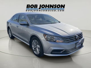 2018 Volkswagen Passat 2.0T SE