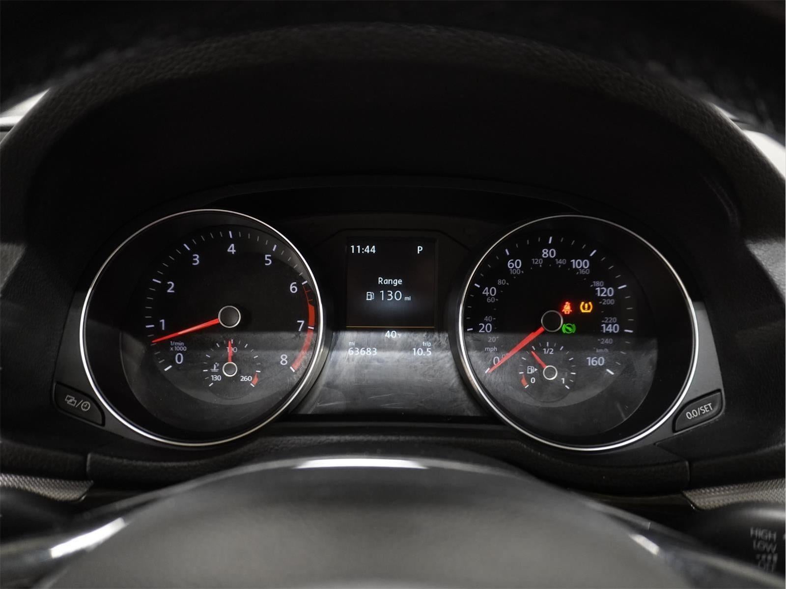 2018 Volkswagen Passat 2.0T SEL Premium