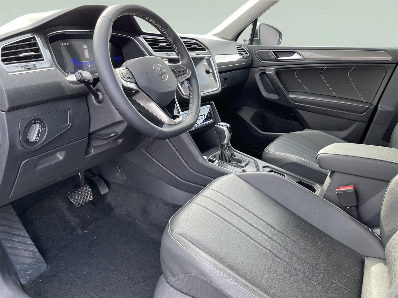 2023 Volkswagen Tiguan SE