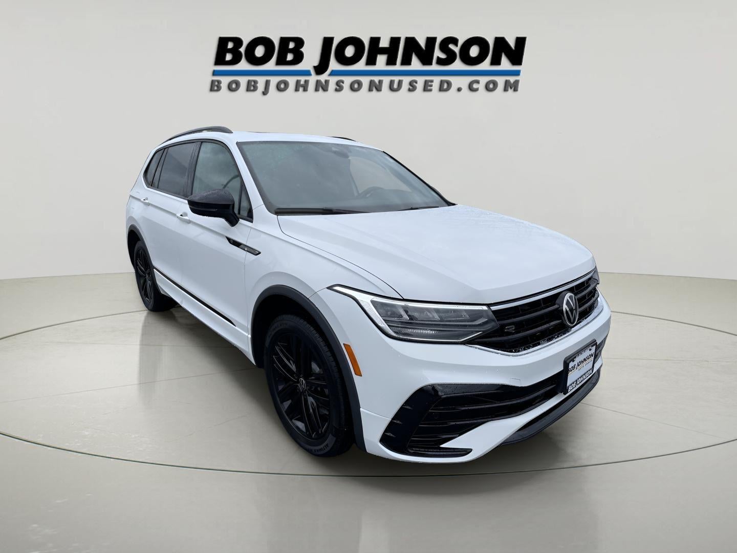 2022 Volkswagen Tiguan SE R-Line Black