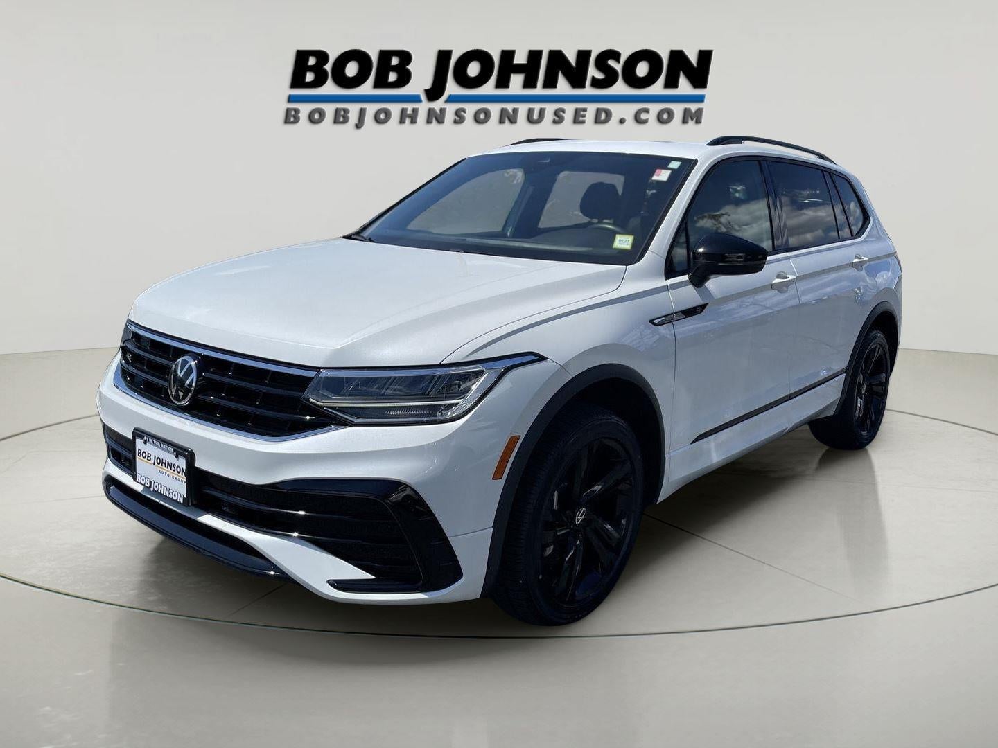2023 Volkswagen Tiguan SE R-Line Black