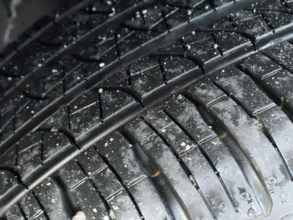 2025 Volkswagen Tiguan SE R-Line Black