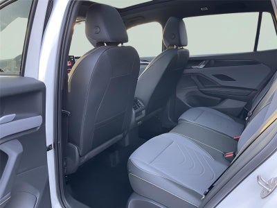 2025 Volkswagen Tiguan SE R-Line Black