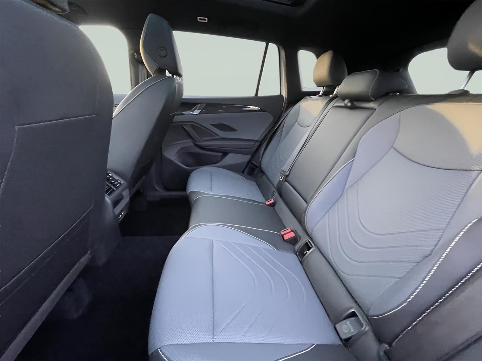 2025 Volkswagen Tiguan SE R-Line Black