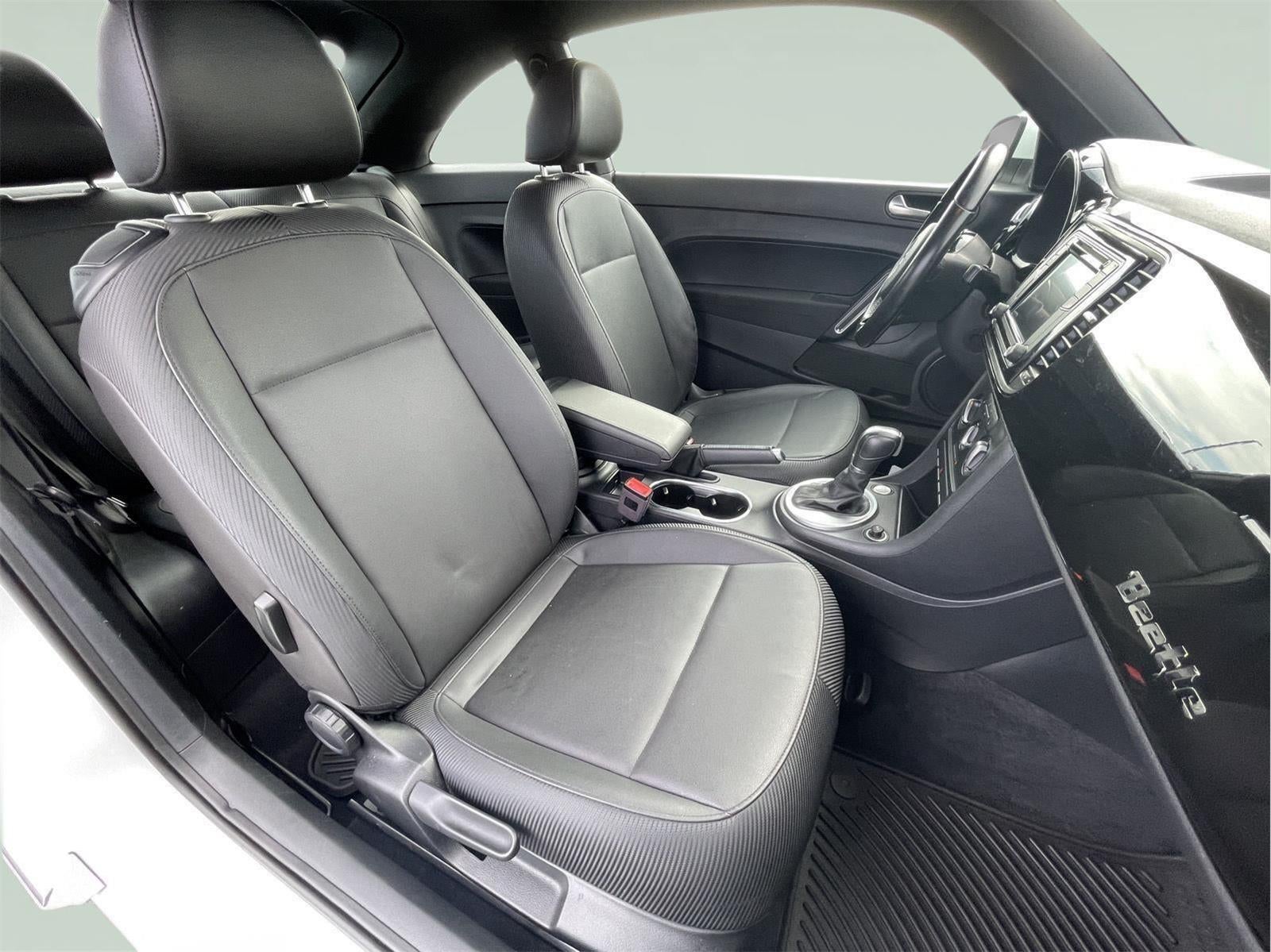 2018 Volkswagen Beetle S
