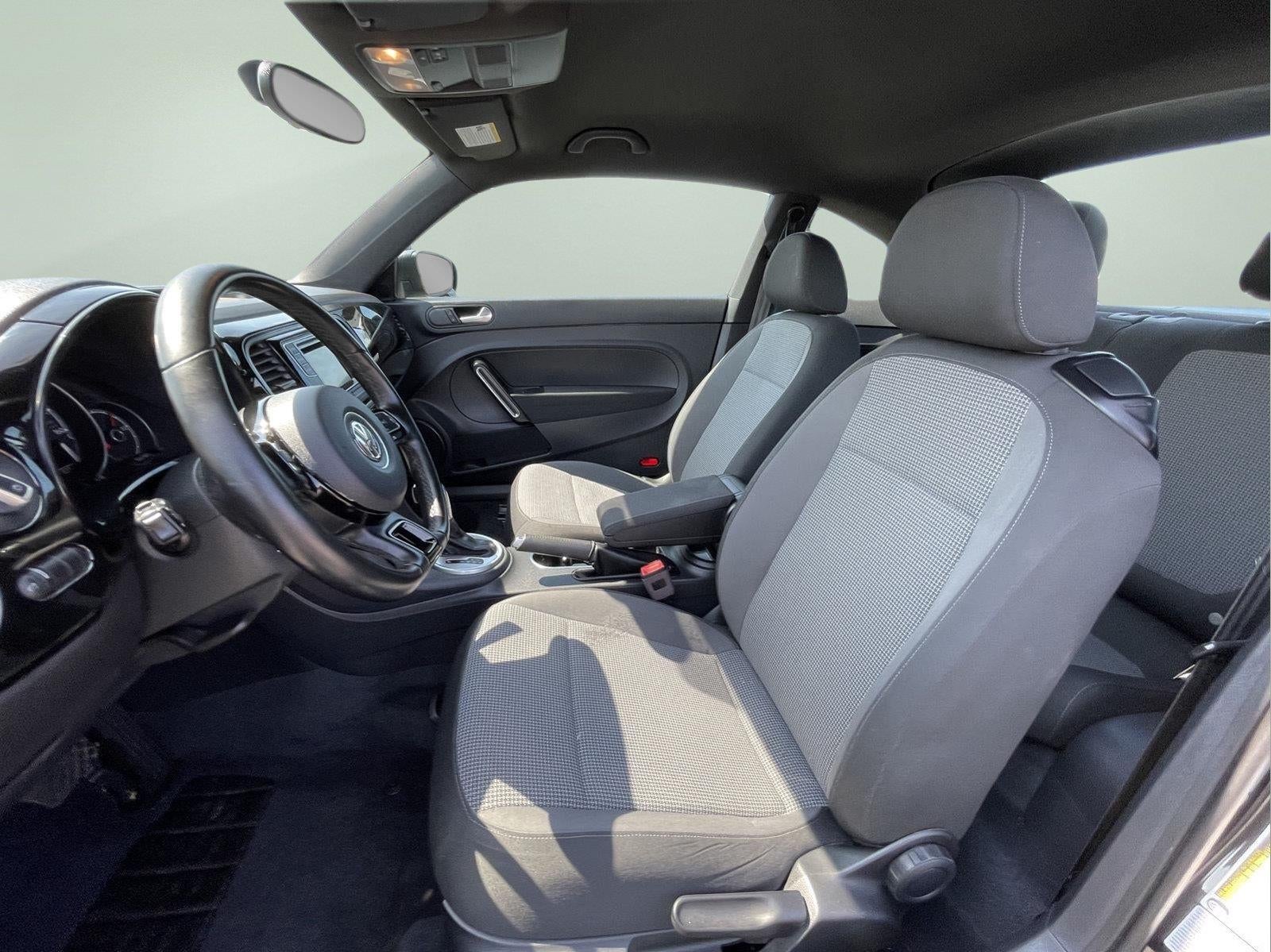 2018 Volkswagen Beetle S