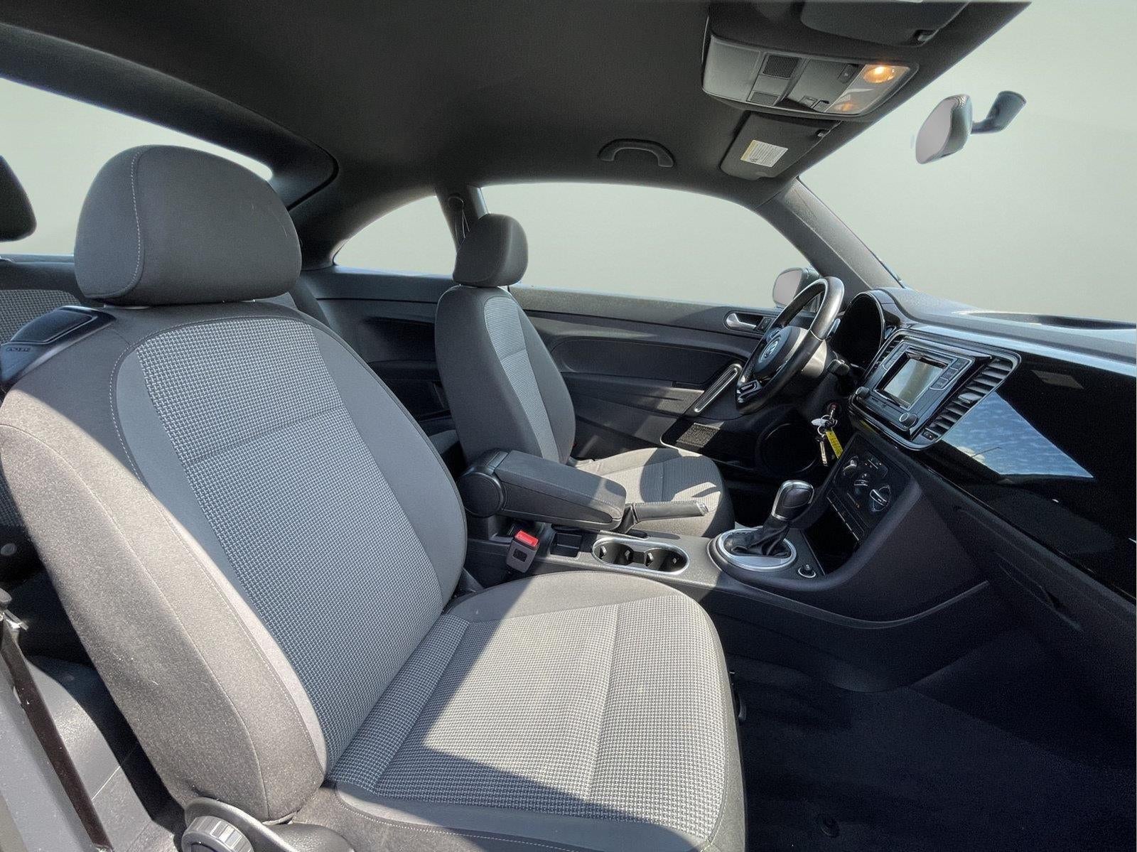 2018 Volkswagen Beetle S