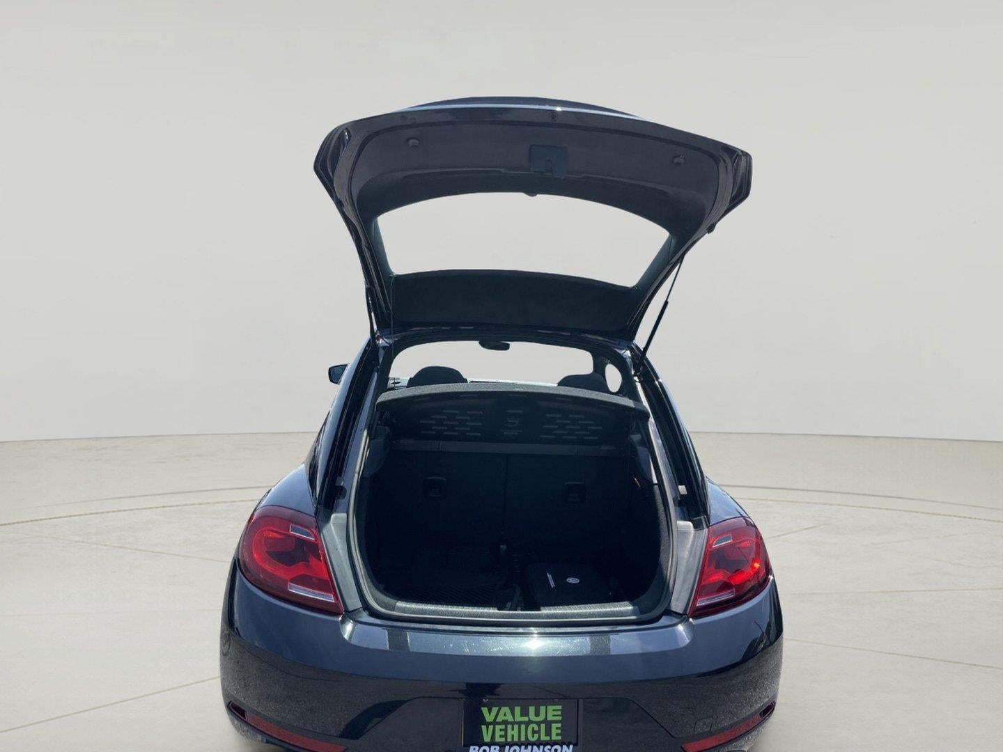 2018 Volkswagen Beetle S