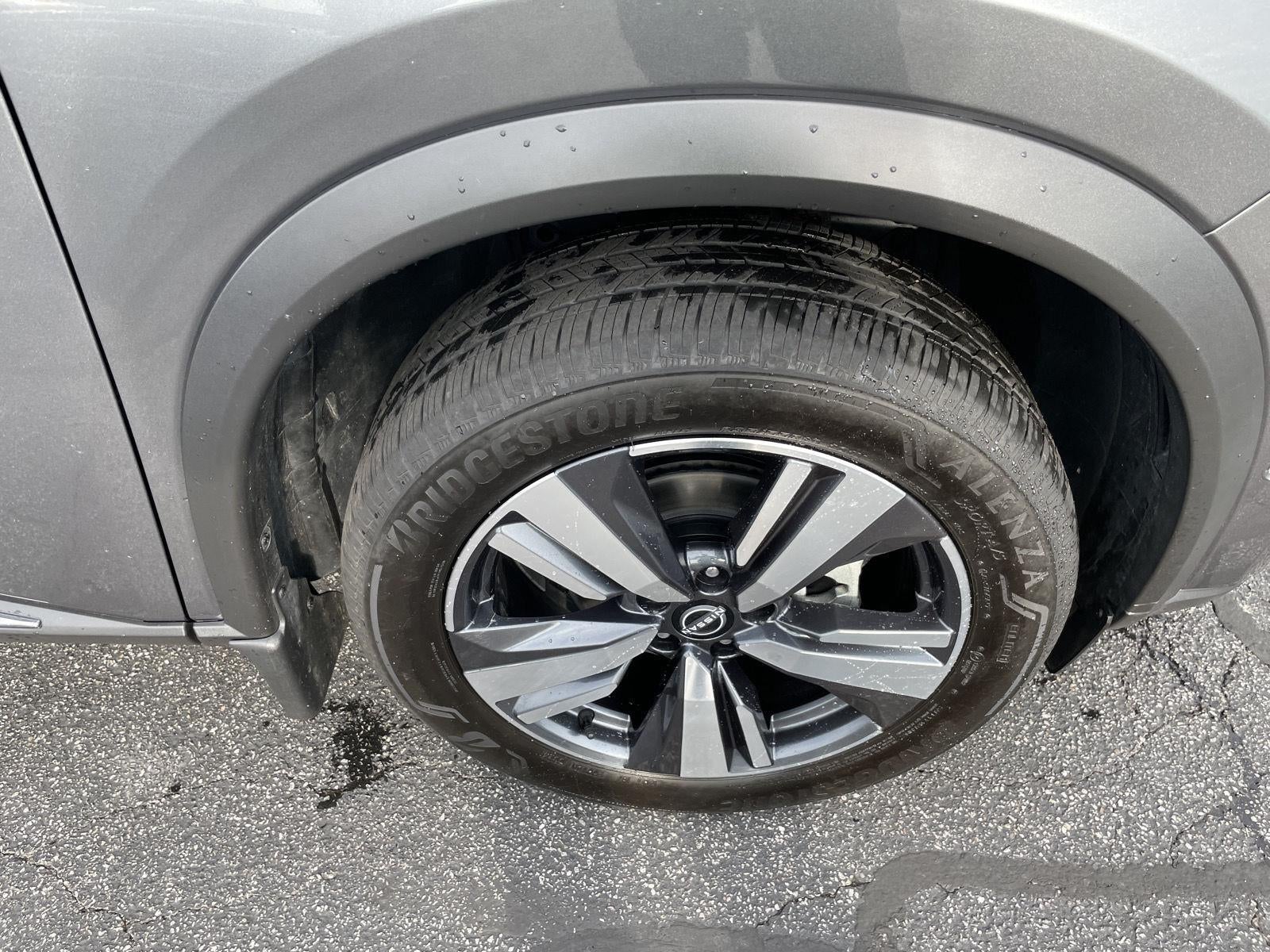2022 Nissan Rogue SL