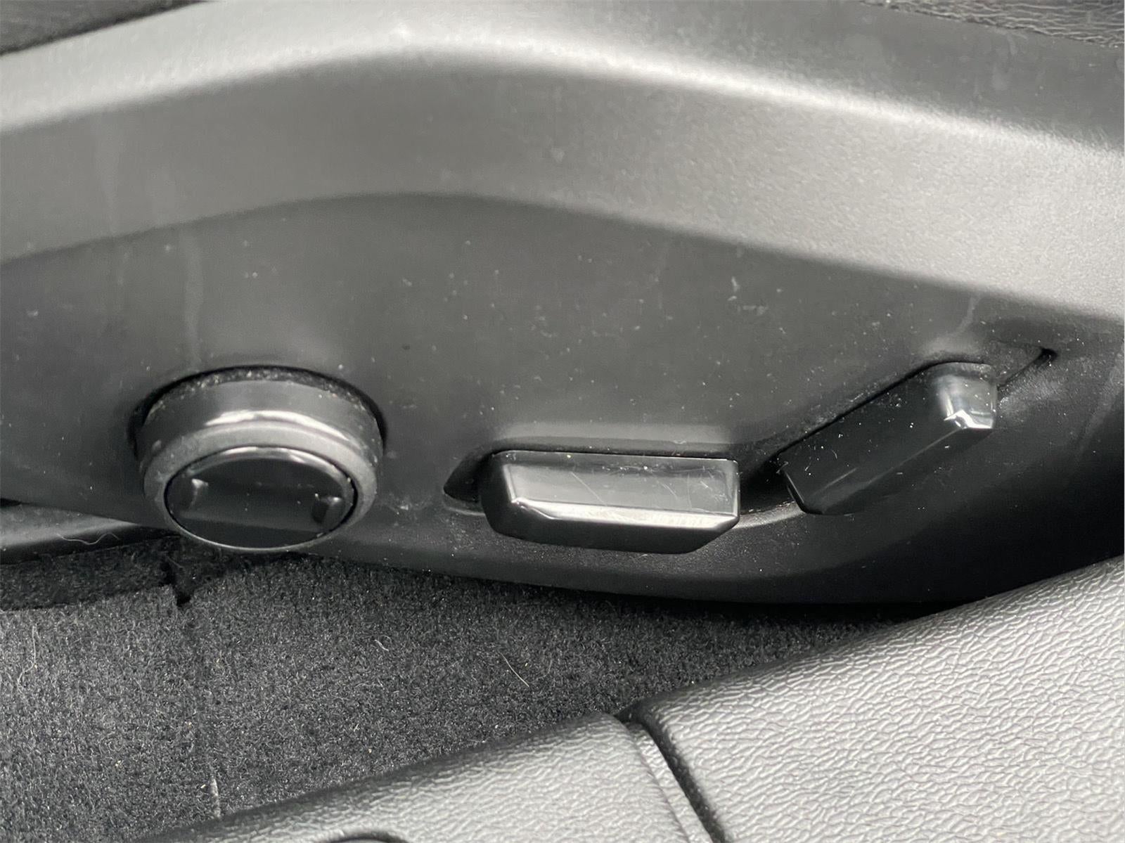 2019 Volvo S60 Momentum