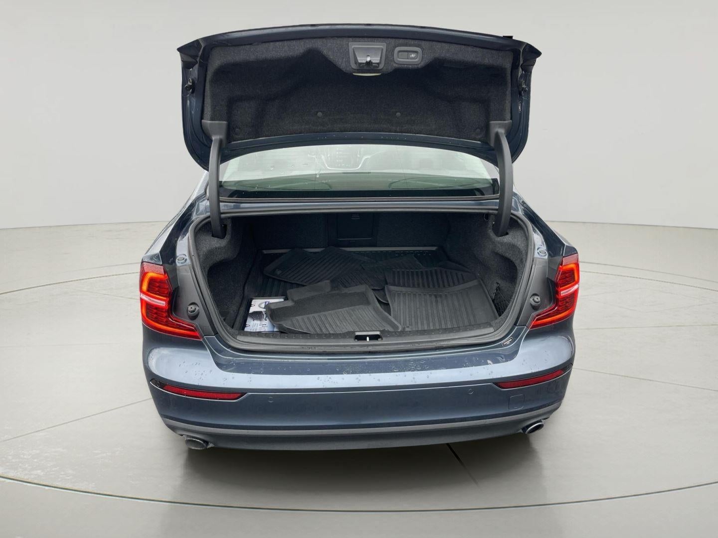 2019 Volvo S60 Momentum