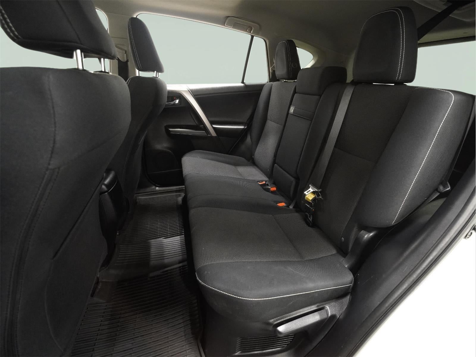 2017 Toyota RAV4 Hybrid XLE