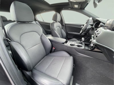 2023 Kia Stinger GT-Line