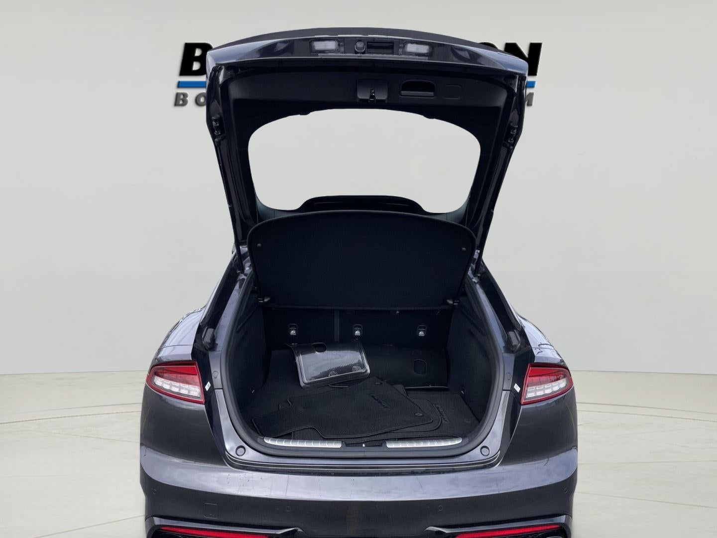 2023 Kia Stinger GT-Line