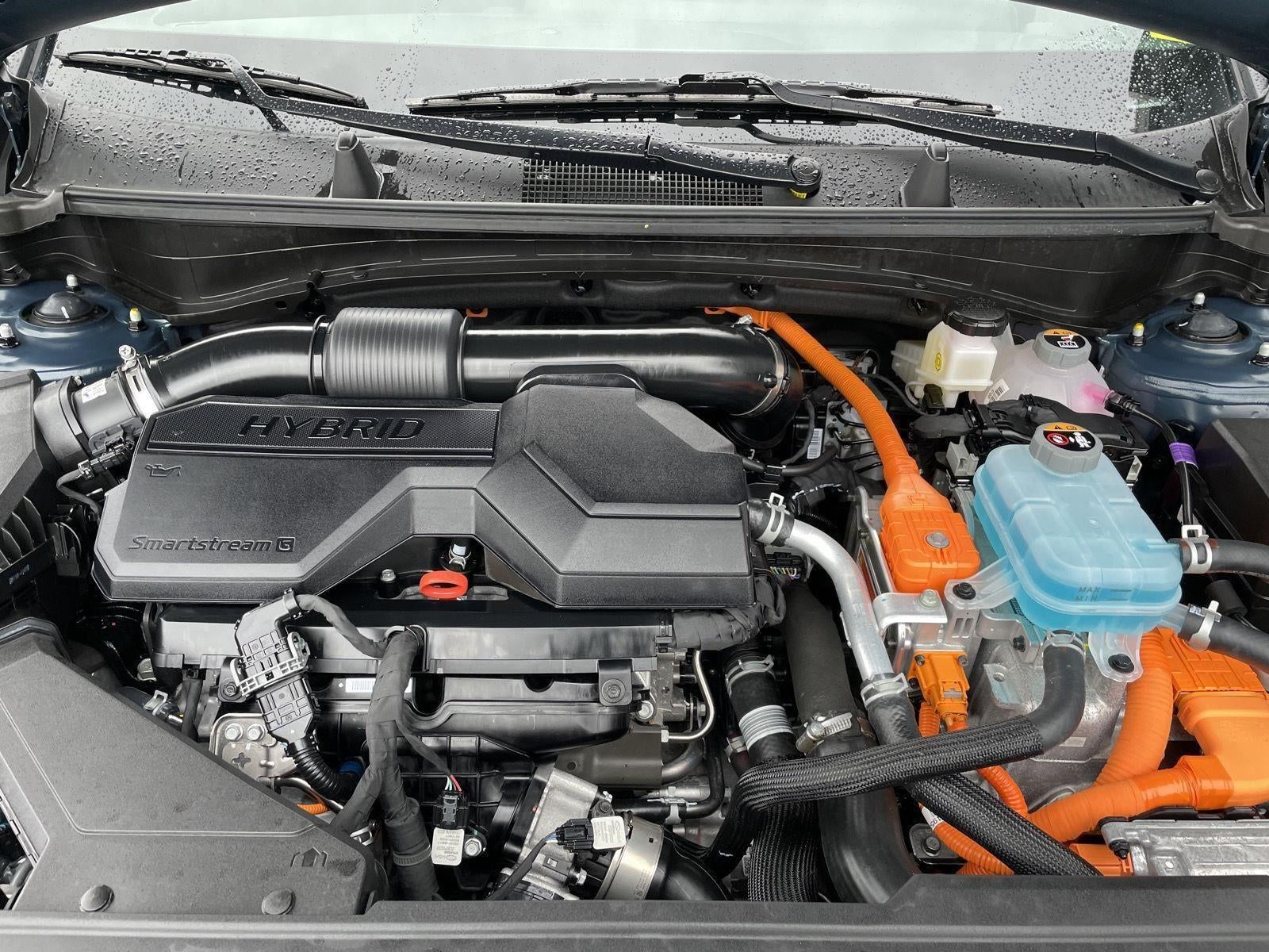 2025 Kia Sportage Plug-In Hybrid X-Line