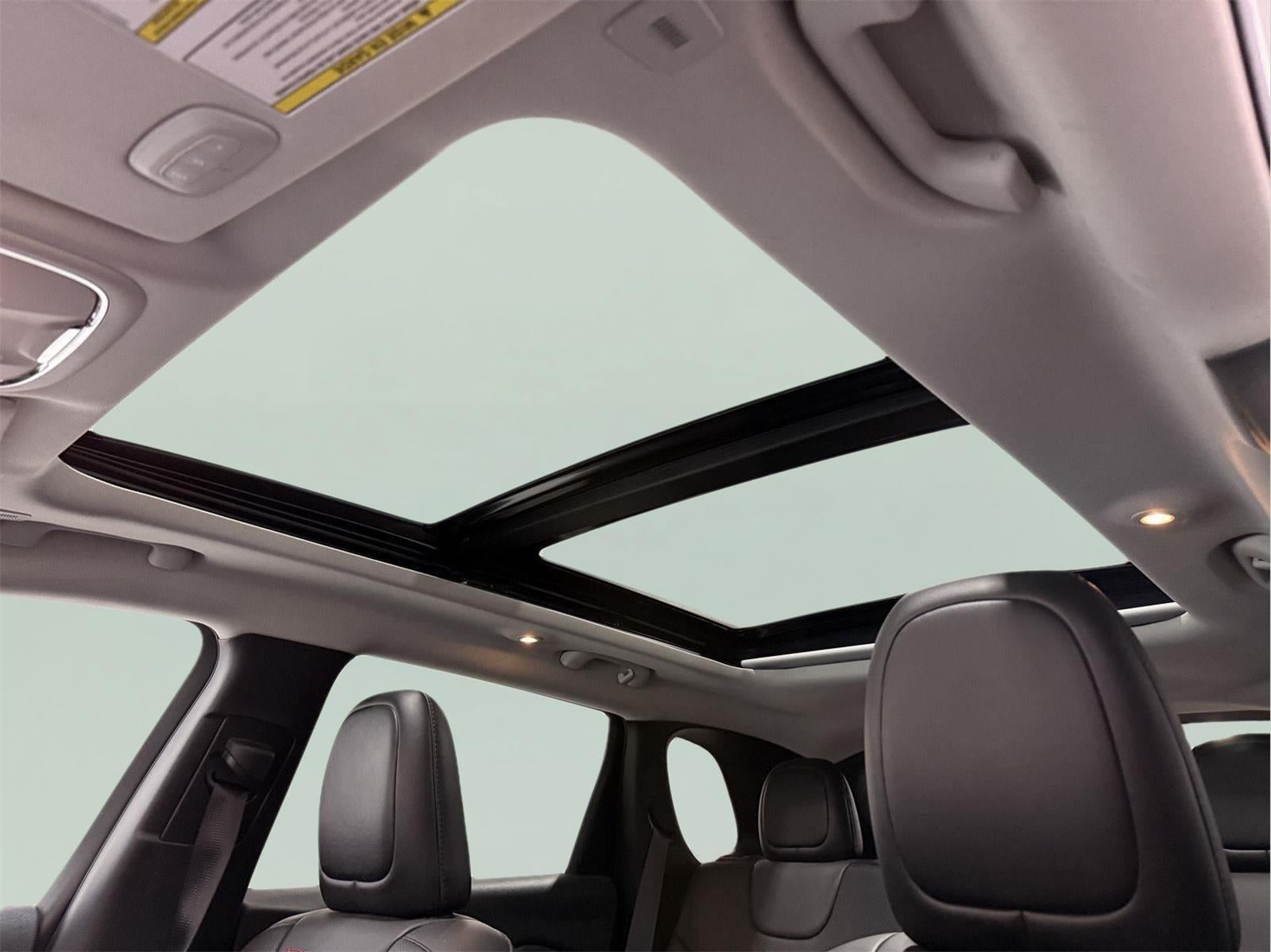 2019 Jeep Cherokee Trailhawk Elite