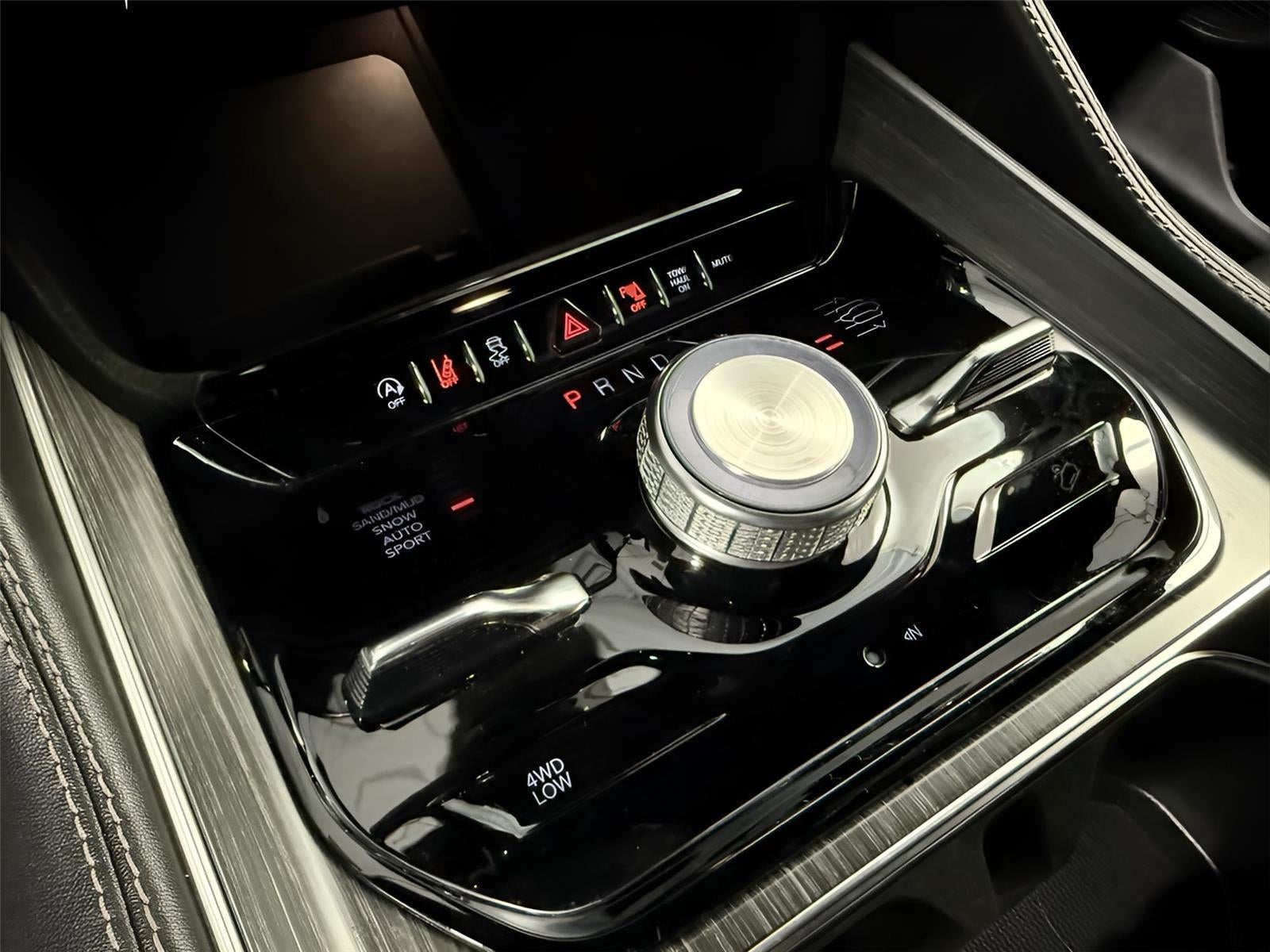 2023 Jeep Wagoneer L Series III